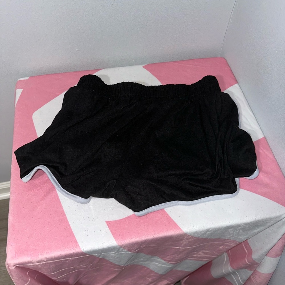 B00TY SHORTS BUNDLE